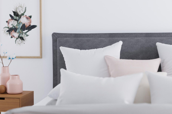 Lits boxspring doubles de luxe pour hôtel moderne avec fonction coffre et tissu d'ameublement