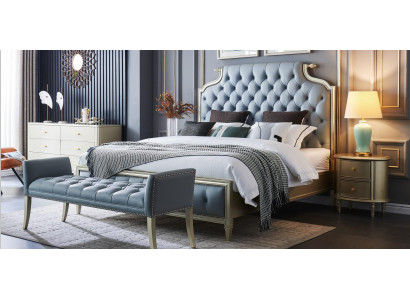Un lit de designer de haute qualité de style Chesterfield pour votre chambre