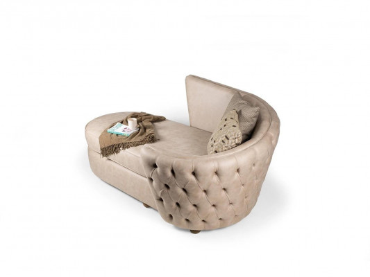 Design moderne chaise longue, transat, canapé de salon confortable.