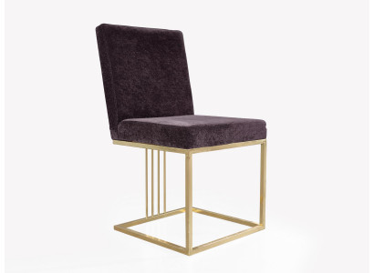 Chaise rembourrée de couleur bordeaux sans accoudoirs dans un luxueux design premium en acier inoxydable.