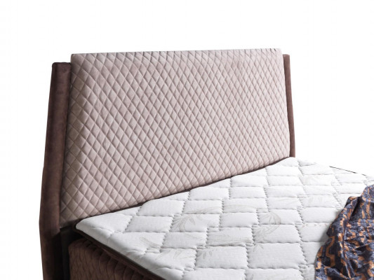 Design de lit Lits Lits de luxe Rembourrage Meubles de chambre Box Spring Brun