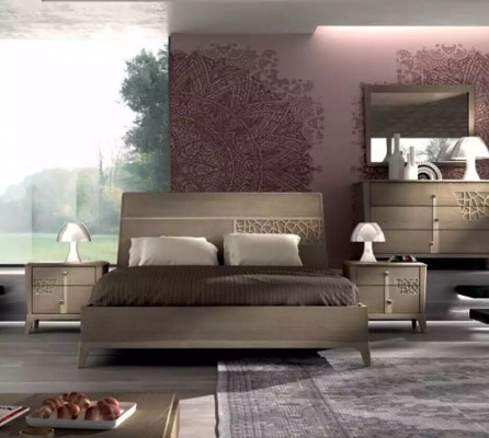 Ensemble de chambre à coucher Designer de luxe complet comprenant 2 tables de chevet 3 pièces.