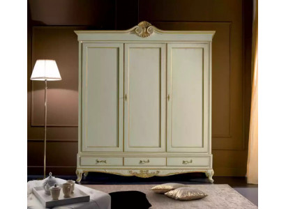 Armoire classique en bois pour vêtements de style r pour chambre à coucher.