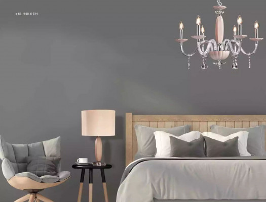 Élégante et moderne plafonnier suspendu beige avec 6 ampoules neuves.