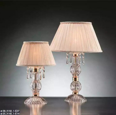 Style antique Lampe de table beige Lustre Lampe de table Lampes en cristal