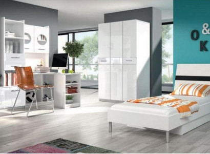 Chambre d'enfants blanche ensemble Armoire Commode Table Bois laqué 5 pièces.