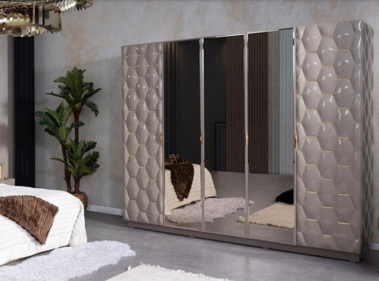 Armoire Armoire de luxe Armoires en bois Conception de meubles Chambre de luxe nouvelle