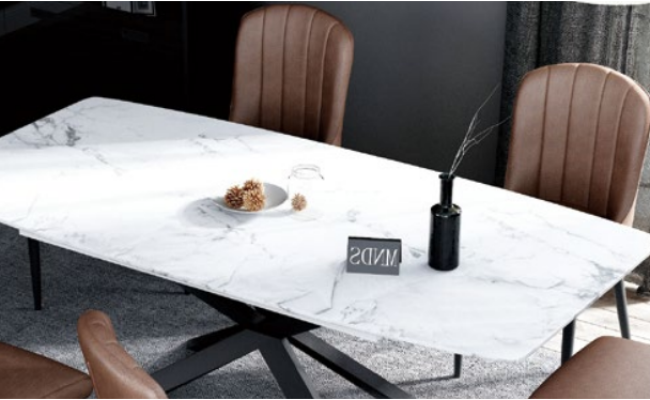 Salle à manger Design Mobilier Groupe de chaises Table + 4 Chaises inclinables Ensemble de 5 pièces