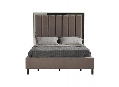 Lits Design Lit Rembourrage Chambre d'hôtel Design Lit double Métal Taupe neuf