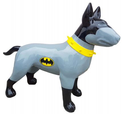 Sculpture en forme de figurine de designer de chien de décoration moderne pour le jardin.