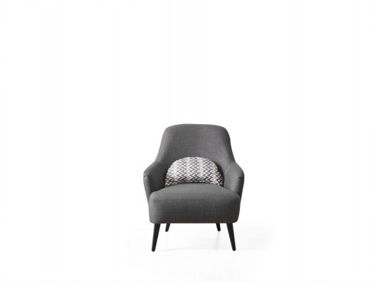 Fauteuil à ailes en tissu pour salon, design moderne en polyester gris.