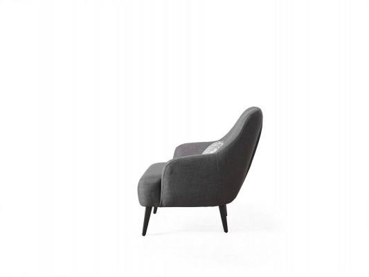Fauteuil à ailes en tissu pour salon, design moderne en polyester gris.