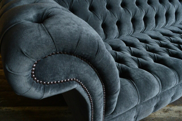 Canapé Chesterfield gris de designer Grand canapé 4 places Mobilier rembourré