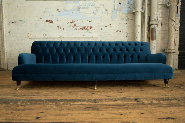 Grand canapé Chesterfield bleu quatre places XXL de luxe en tissu Canapé Rembourré