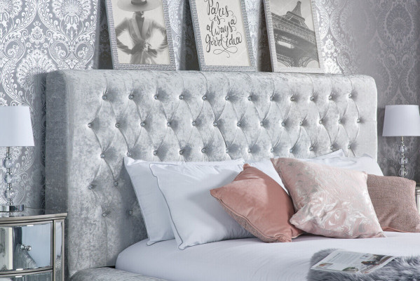 Lit Chesterfield gris avec haut de tête de lit lit double Designer