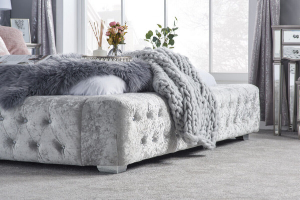 Lit Chesterfield gris avec haut de tête de lit lit double Designer