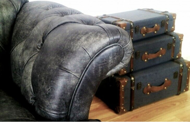 Canapé Chesterfield Big Xxl % Cuir Noir 3 Places Style Vintage