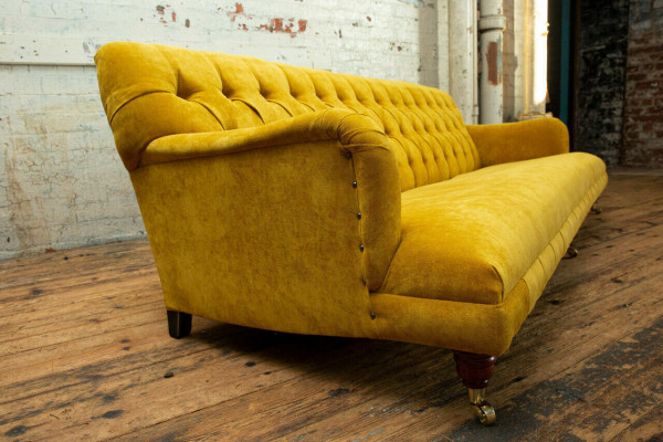 Canapé Chesterfield classique 4 places Canapés Cuir Jaune Design Tapisserie