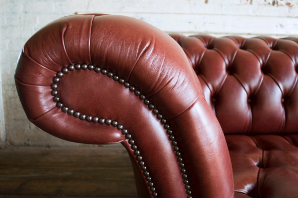 Canapé XXL Chesterfield 4 places en tissu de luxe classique
