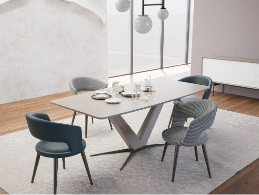 Salle à manger Design Table à manger complète Mobilier Buffet Ensemble de chaises 4x