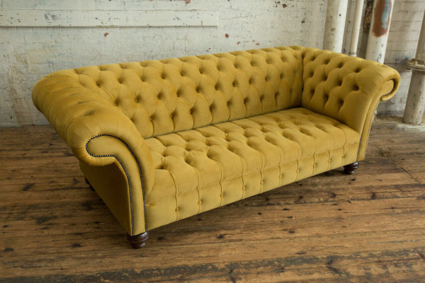 Canapé trois places de luxe Chesterfield design jaune pour salon