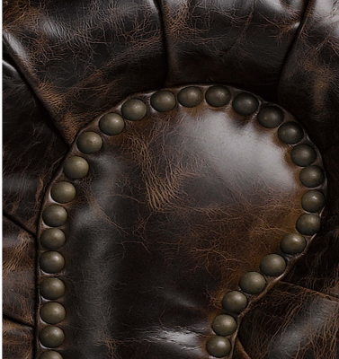 Moderne canapé de luxe noir Chesterfield trois places pour le salon.