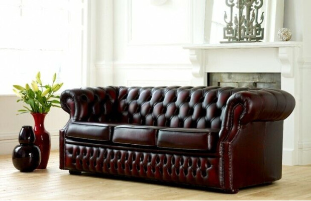 Canapé Chesterfield en cuir, suite de canapés 3 places, neuf.