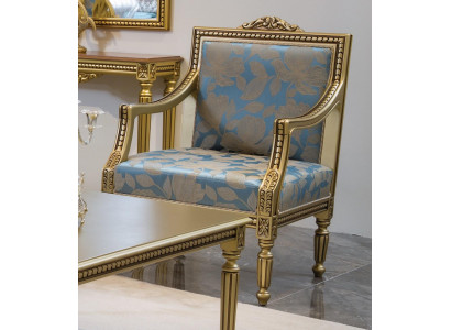 Fauteuil en tissu doré de luxe classique à un seul siège.