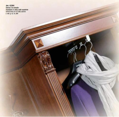 Ensemble de porte-manteau de hall avec armoire et panneau mobilier de style campagnard.