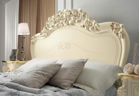 Ensemble de chambre Bizzotto Lit Table de chevet Commode Miroir Armoire 5 pièces.