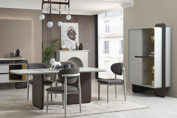Mobilier de salle à manger gris-blanc Table à manger 4x Chaises de luxe Vitrine de designer