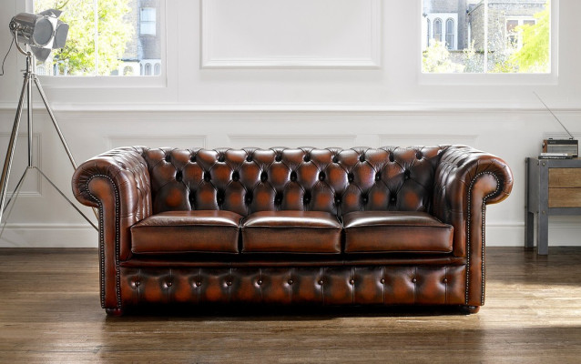 Canapé Chesterfield Sofa 3 places en cuir original brun Canapés Sofas