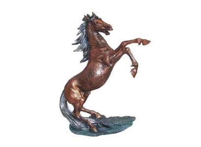 Sculpture de chevaux lourds abstraite en cuivre colorée Pégase chevaux statues décoration