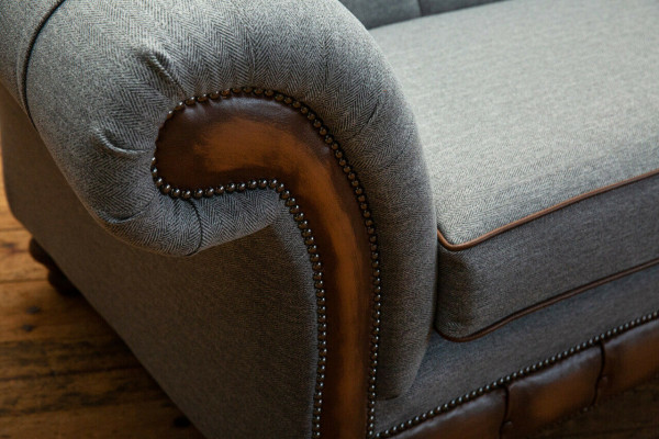 Canapé en tissu Chesterfield Design, fauteuil 1,5 places, canapé rembourré, salon en velours gris