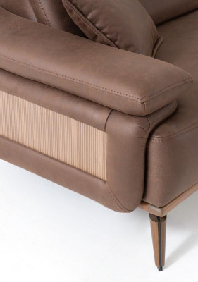 Canapé en cuir marron 3 places design, canapé moderne pour salon.