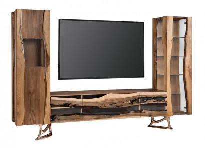 TV-Lowboard aus Massivholz – Langlebig und elegant für Ihr Wohnzimmer.