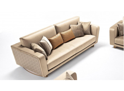 Canapé trois places rembourré de designer avec un design moderne pour le salon