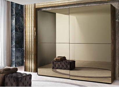 Armoire à glace élégante avec portes coulissantes dans un style moderne