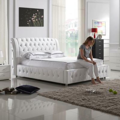 Conception de lit double de luxe en cuir Chesterfield XXL d'hôtel moderne