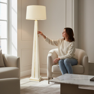 Lampe de sol design, lampe sur pied designer, abat-jour, lumières pyramide 6910 nouvelle