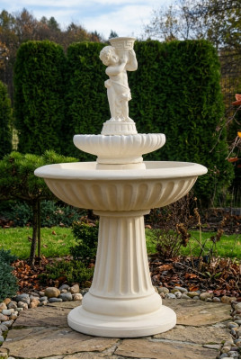 Fontaine de jardin avec fontaine en pierre, nouvelle fontaine de jardin.
