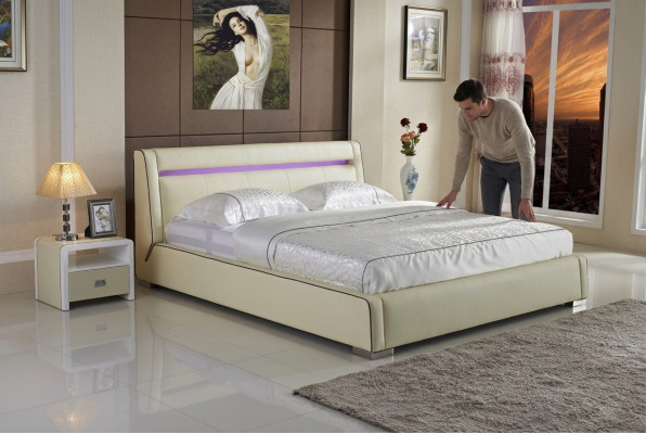 Lits design de luxe de mariage double moderne de cadre d'hôtel de chambre de sommeil