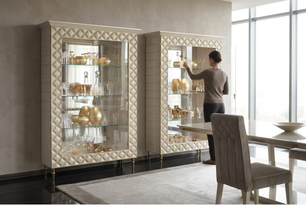 Vitrine Armoire Vitrée Armoire de Designer Mobilier de Décoration Rococo Baroque Art Nouveau
