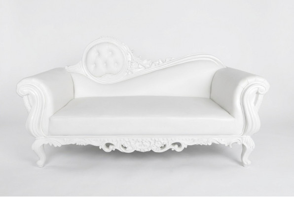 Trône de chaise longue royal en velours style antique Chesterfield.