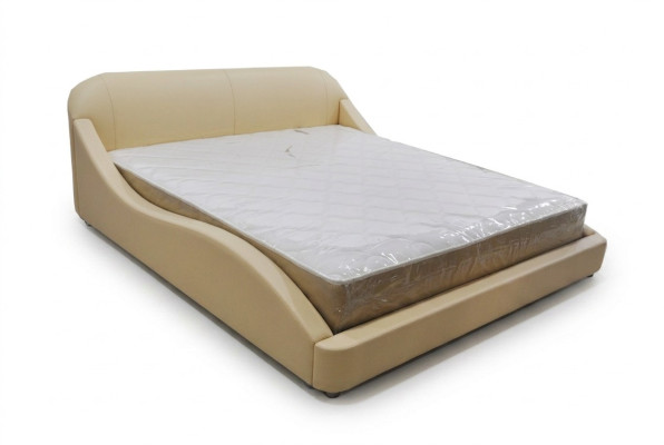 Nouveau, moderne et confortable lit pour la chambre