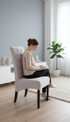 Ensemble de 8 chaises de salle à manger en bois massif Chesterfield Designer, rembourrage de designer