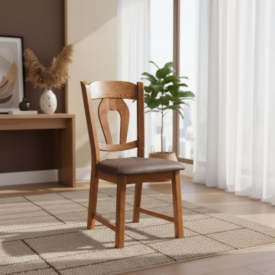 Ensemble de 10 chaises de salle à manger en bois massif avec revêtement en cuir pour la salle à manger ou le restaurant.