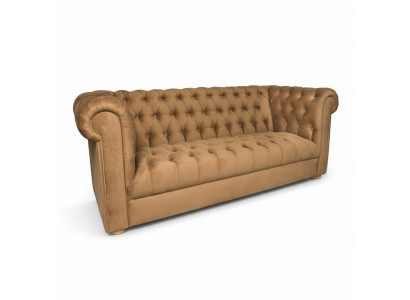 Canapé trois places Chesterfield en cuir.