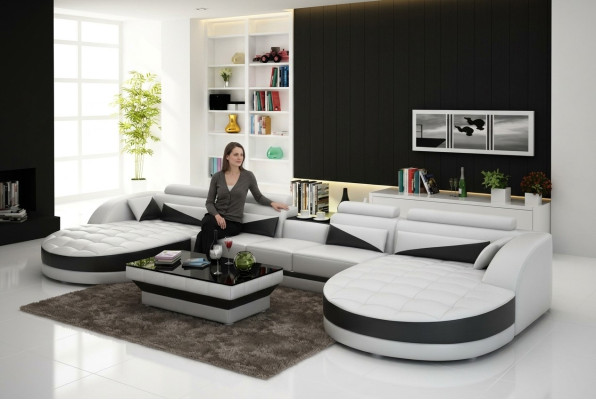 Design moderne Canapé d'angle en forme de U pour un salon élégant.