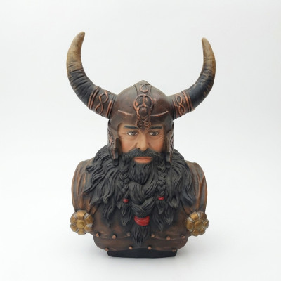 Buste d'un guerrier portant un casque de 70 cm avec des cornes, statue viking, statues figurines.